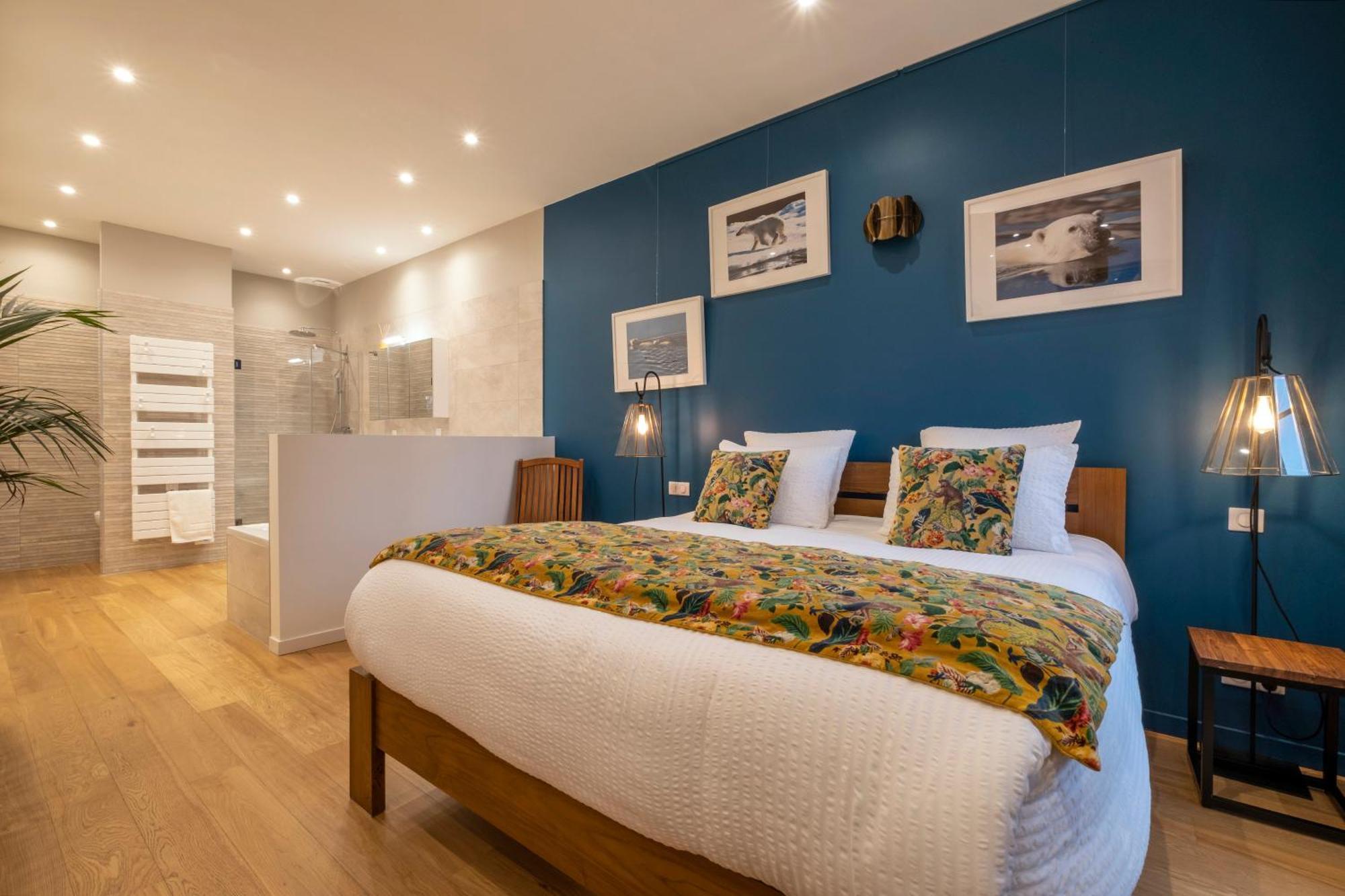 لا روشيل Escale Rochelaise B&B, Spa Bain Nordique Et Sauna Tonneau المظهر الخارجي الصورة