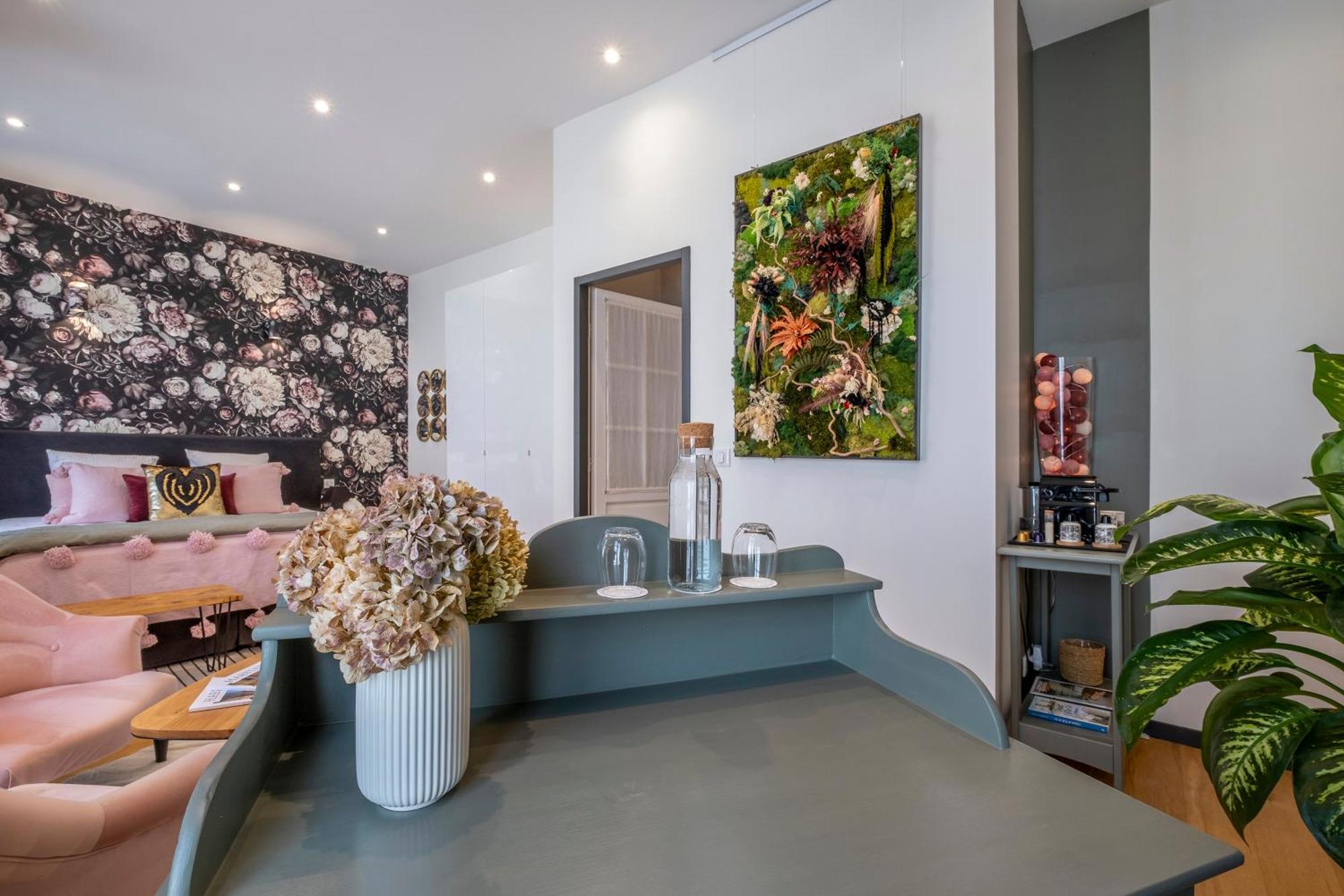 لا روشيل Escale Rochelaise B&B, Spa Bain Nordique Et Sauna Tonneau المظهر الخارجي الصورة